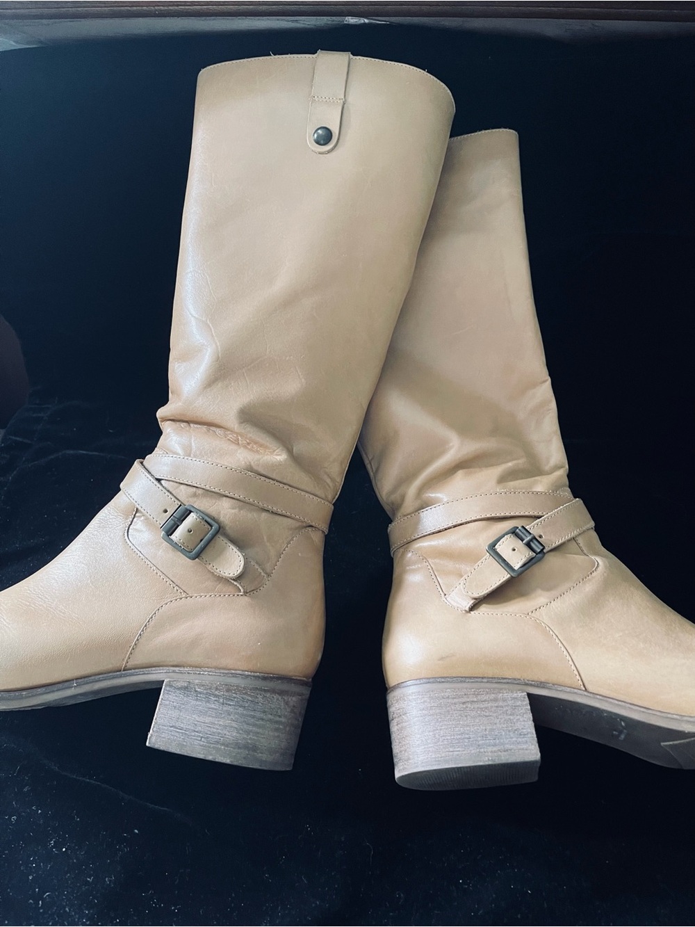Women's Knee-High Buckle Boots in Beige